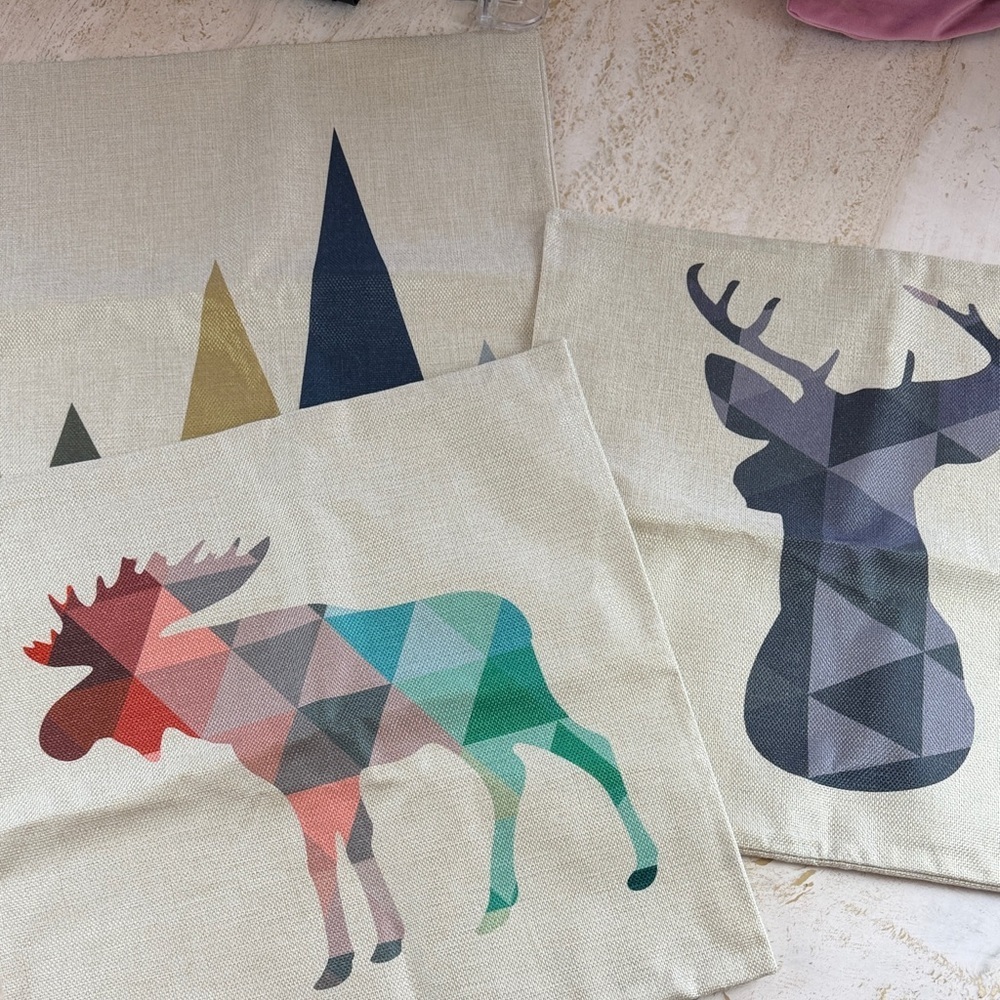 NWOT 3 Pillow Covers Geometric Mountain, Deer, Moose